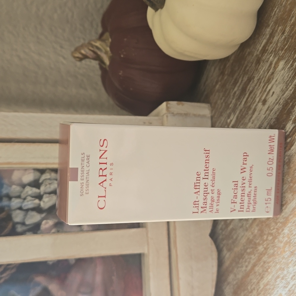 Clarins V-Facial Intensive Wrap - Travel Size